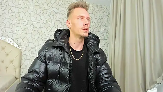 MateoBenjaminX online show from 12/21/24, 10:51