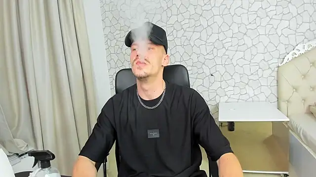 MateoBenjaminX online show from 12/27/24, 10:37