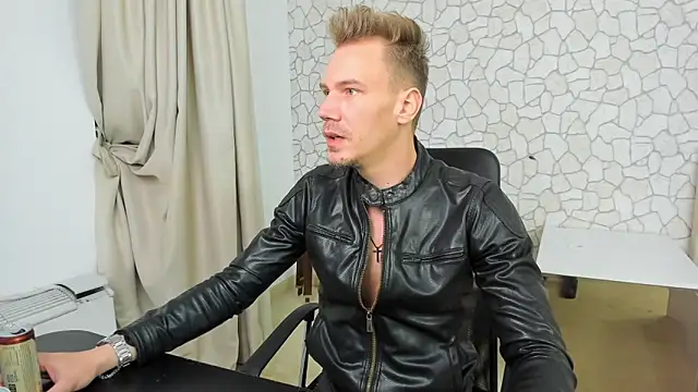 MateoBenjaminX online show from 01/04/25, 07:55