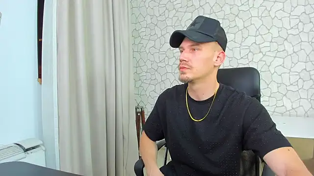 MateoBenjaminX online show from 01/20/25, 05:16