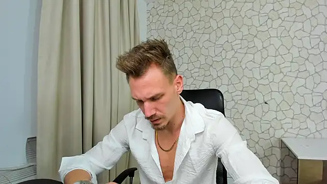 MateoBenjaminX online show from 01/29/25, 07:22