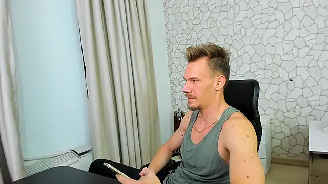 MateoBenjaminX online show from 02/02/25, 06:53