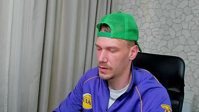 MateoBenjaminX online show from 03/11/25, 02:40