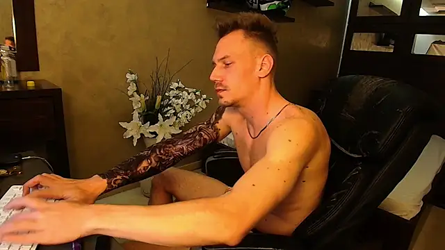 MateoBenjaminX online show from 03/17/25, 08:19