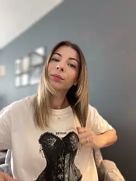 Mia Ethan online show from 06/09/26, 06:47