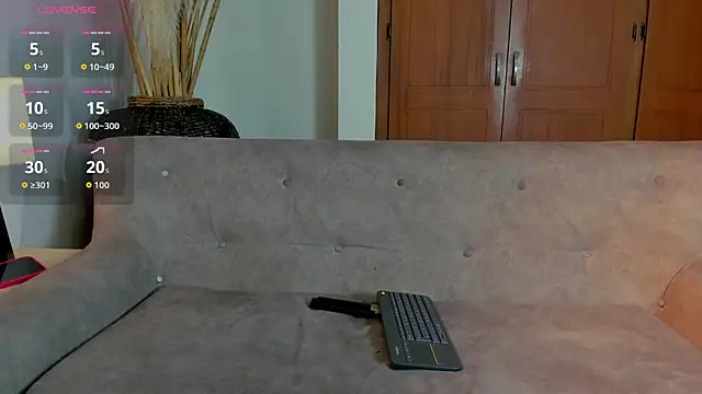  maria foxx  online show from 09/12/25, 03:50