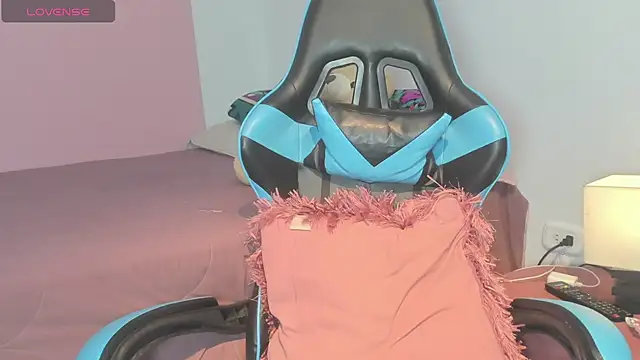  maria foxx  online show from 06/25/26, 05:06