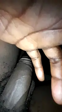 Snapshot of redishxxx chatting on 12/02/24, 07:49 redishxxx online show from 12/02/24, 07:49