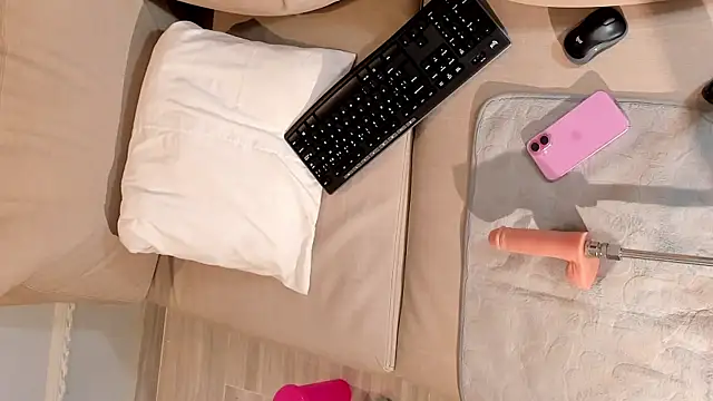 Eilin clio online show from 03/21/25, 07:24