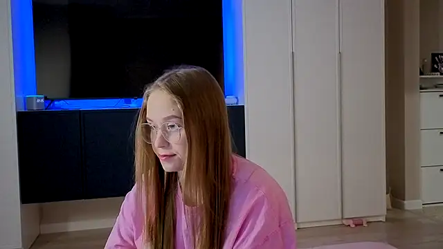 endlesssoffi online show from 10/31/25, 07:26