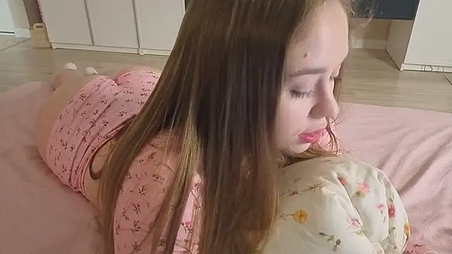 endlesssoffi online show from 03/15/26, 07:09