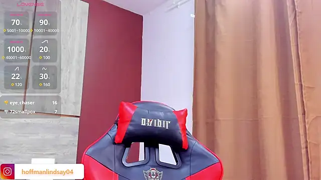 Snapshot of lindsayhoffman18 chatting on 02/18/25, 10:03 lindsayhoffman18 online show from 02/18/25, 10:03