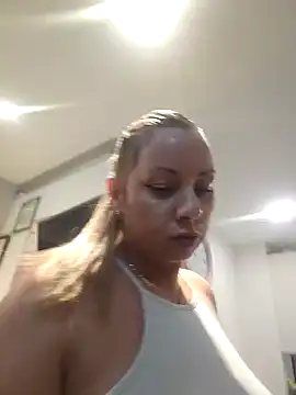 Sparkle2206 online show from 10/16/25, 08:32