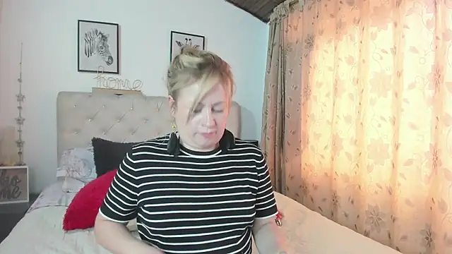 MonyCassius online show from 03/11/25, 03:45