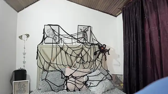 MonyCassius online show from 10/17/25, 11:57