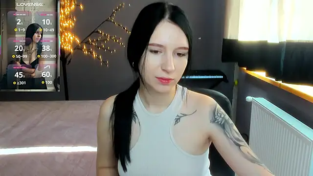 KarolinaBlacks online show from 04/23/26, 05:30