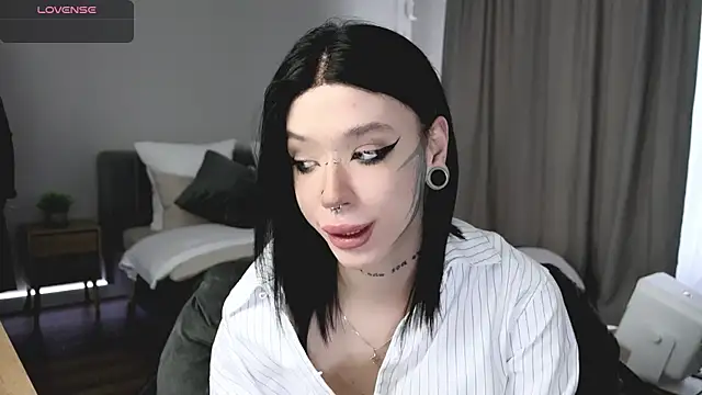 Dasha M online show from 04/10/26, 11:37