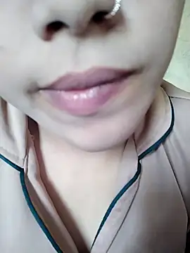 Snapshot of Anki-doll chatting on 03/17/25, 05:56 Anki-doll online show from 03/17/25, 05:56