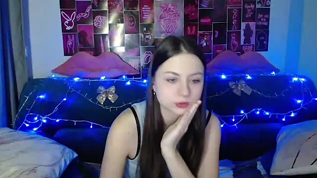 Snapshot of MilanaRoza chatting on 01/16/25, 05:53 MilanaRoza online show from 01/16/25, 05:53