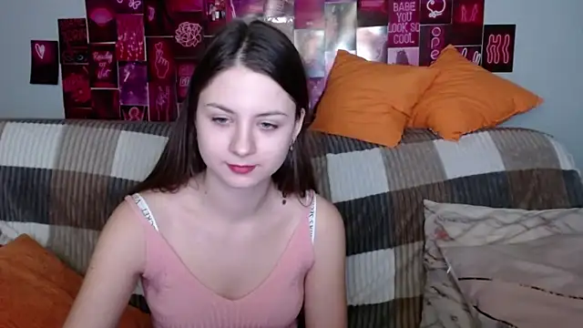 Snapshot of MilanaRoza chatting on 01/25/25, 02:58 MilanaRoza online show from 01/25/25, 02:58