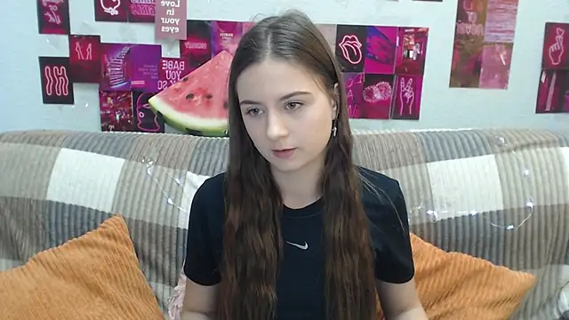 Snapshot of MilanaRoza chatting on 06/28/26, 04:51 MilanaRoza online show from 06/28/26, 04:51