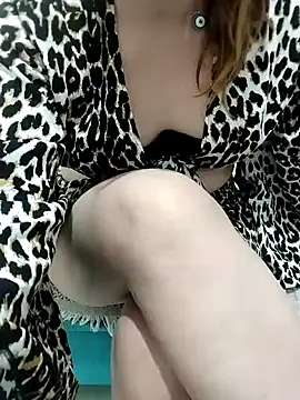 simay1111 online show from 01/13/25, 10:56