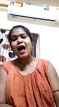 yoursweety09 online show from 01/13/25, 02:42