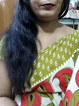 Snapshot of yoursweety09 chatting on 06/12/26, 06:34 yoursweety09 online show from 06/12/26, 06:34