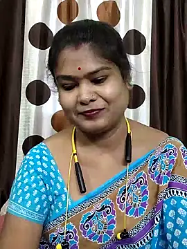 Snapshot of yoursweety09 chatting on 07/24/26, 07:50 yoursweety09 online show from 07/24/26, 07:50