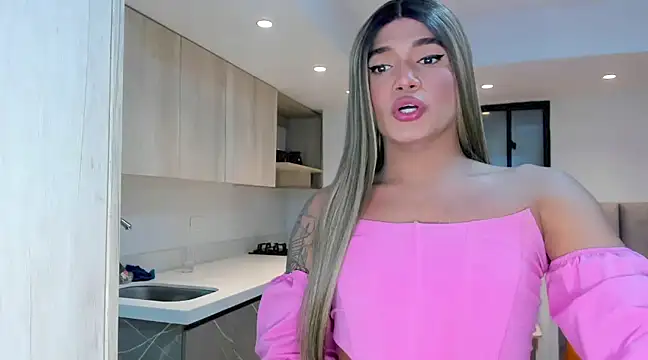 Snapshot of selfsuck_trans chatting on 12/06/24, 05:55 selfsuck trans online show from 12/06/24, 05:55