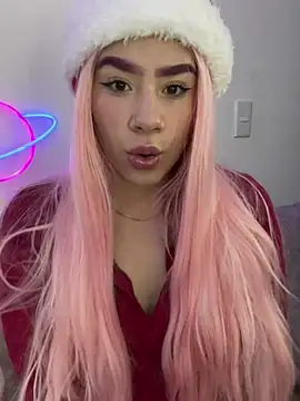 Snapshot of Im_Valen_Cute chatting on 12/24/24, 09:44 Im Valen Cute online show from 12/24/24, 09:44