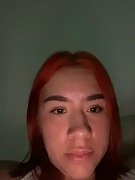 Snapshot of Im_Valen_Cute chatting on 02/26/25, 07:38 Im Valen Cute online show from 02/26/25, 07:38