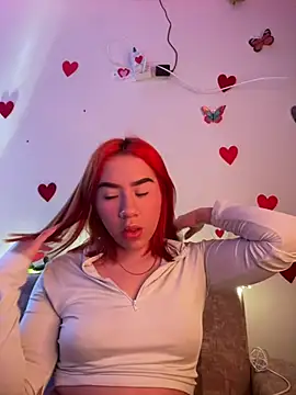 Snapshot of Im_Valen_Cute chatting on 03/07/25, 09:27 Im Valen Cute online show from 03/07/25, 09:27