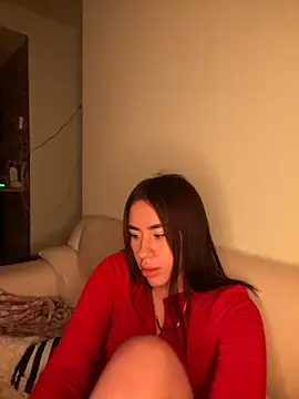 Snapshot of Im_Valen_Cute chatting on 09/13/25, 02:44 Im Valen Cute online show from 09/13/25, 02:44