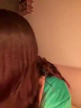 Im Valen Cute online show from 02/18/26, 01:45