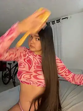 Snapshot of gabbyfoox chatting on 01/05/25, 06:56 gabbyfoox online show from 01/05/25, 06:56