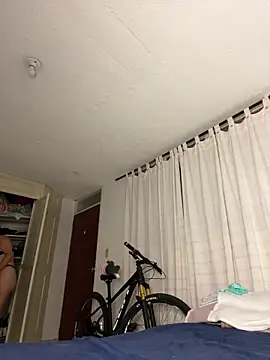 Snapshot of gabbyfoox chatting on 02/16/25, 10:54 gabbyfoox online show from 02/16/25, 10:54