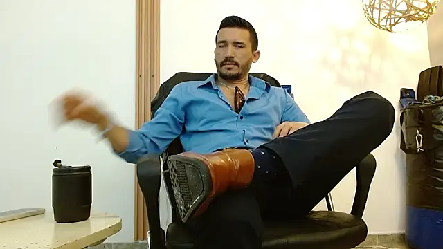 Reiko 85  online show from 11/20/25, 03:01