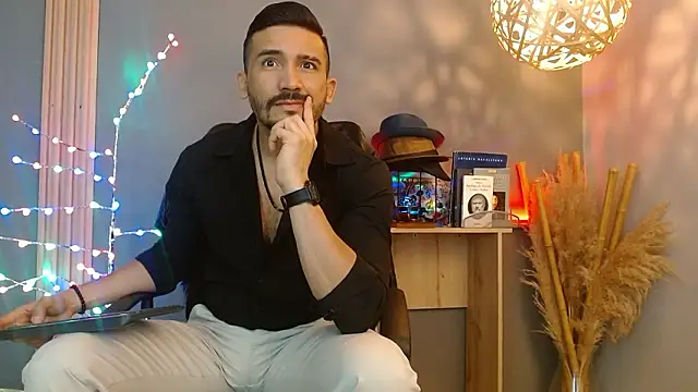 Reiko 85  online show from 03/15/26, 02:23