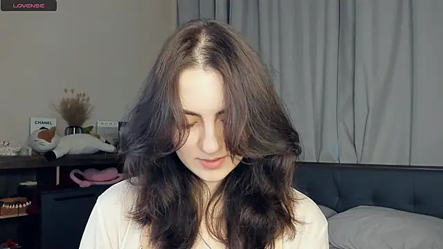 DracosMoon online show from 11/28/25, 07:11