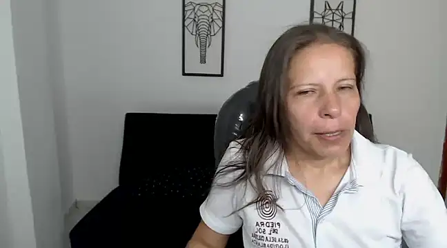 Milf karlye online show from 12/04/24, 04:10