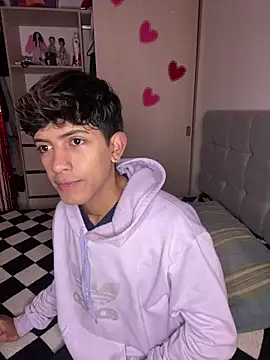 teobowny  online show from 02/05/25, 01:54