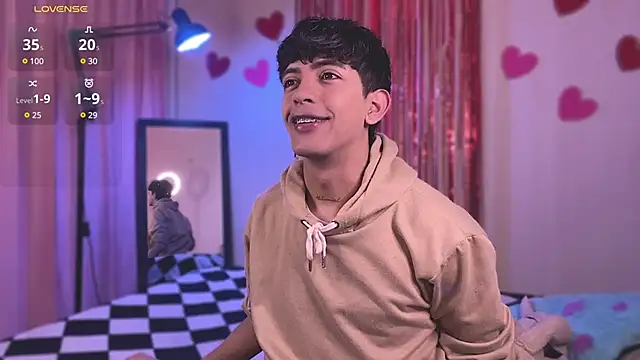 teobowny  online show from 02/07/25, 02:26