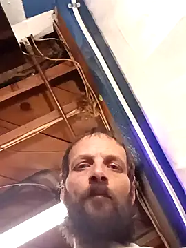 Whipit323 online show from 12/19/25, 05:03