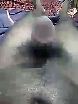 mallucallboy2104 online show from 01/10/25, 11:39