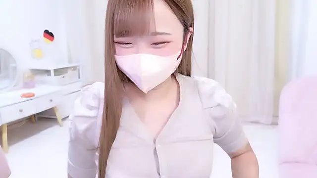 MAIKA pyon online show from 09/29/25, 11:42