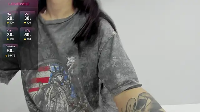 aenie online show from 12/15/24, 12:06