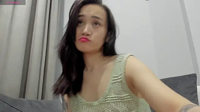 aenie online show from 01/10/25, 12:15