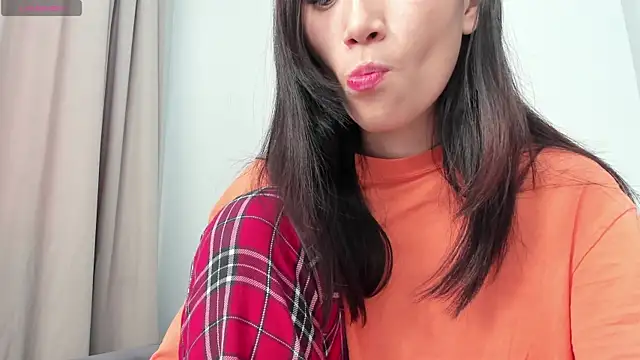 aenie online show from 02/04/25, 04:37