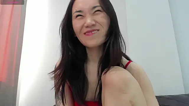 aenie online show from 02/21/25, 08:51